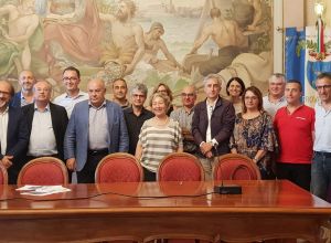 Incontro in Provincia per la sottoscrizione del contratto