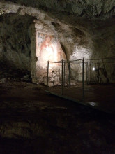 Grotta della maternit&agrave;